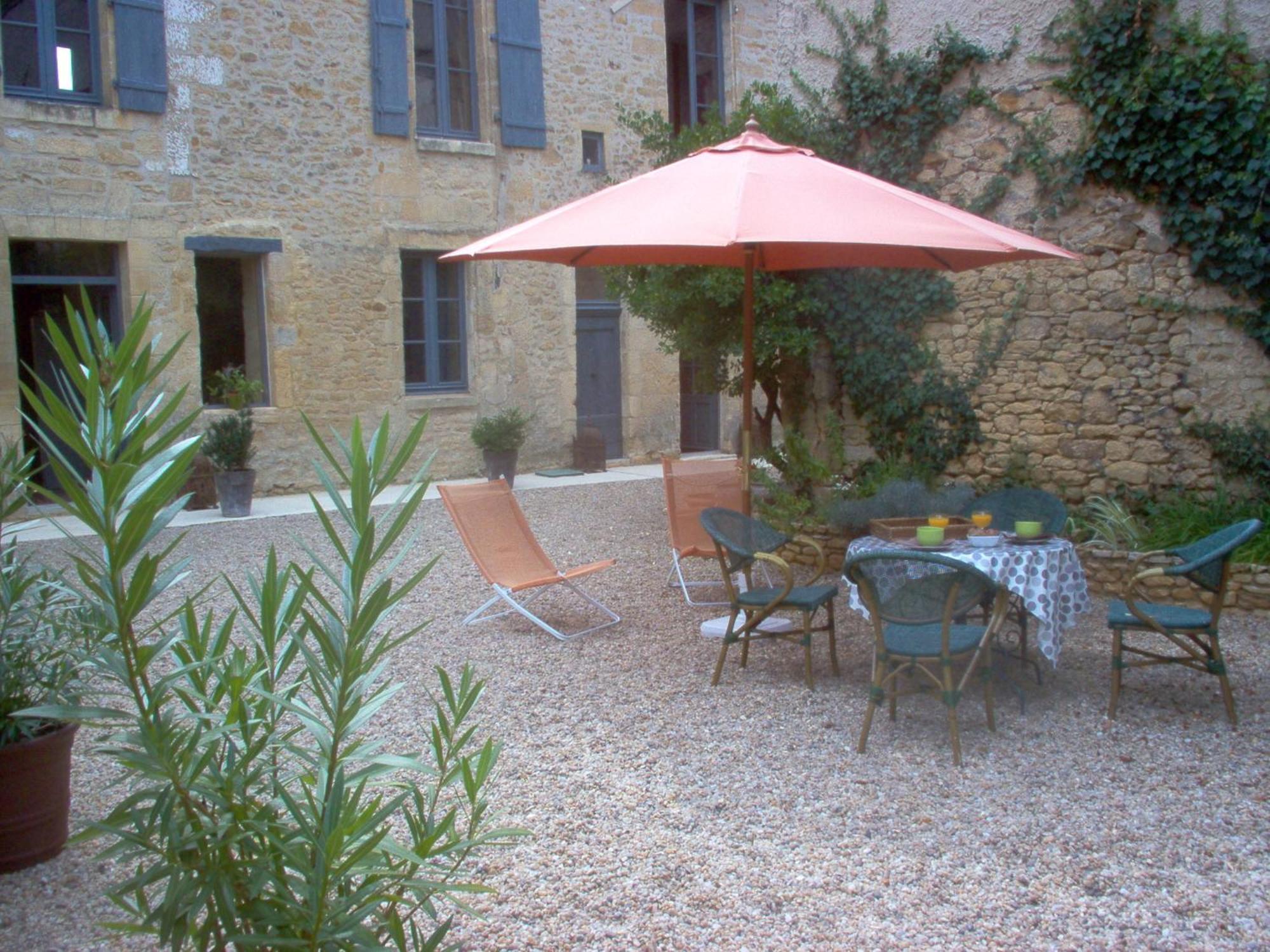 Casa de hóspedes Côté Jardin *